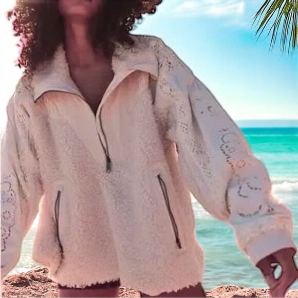 NWOT FP MOVEMENT Care FP Seaside Fleece Jacket XS - Picture 1 of 11